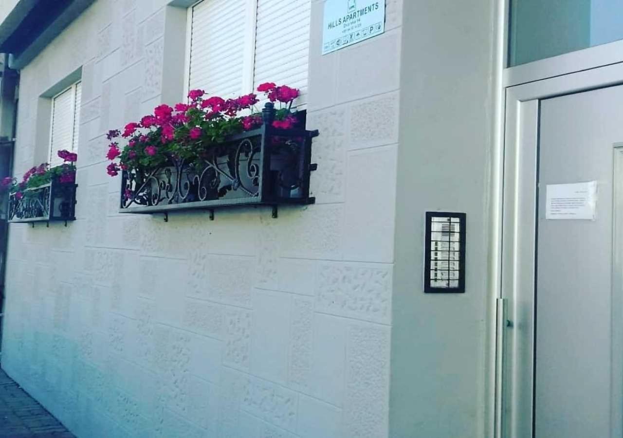 Hills Apartments ヴルシャツ エクステリア 写真